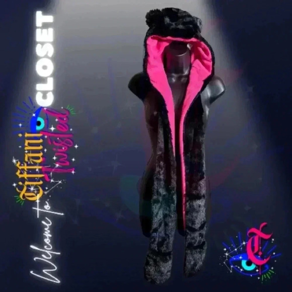 Black Faux Fur Teddy Bear Hood with Pink Paw Scarf Combo - Super Cute! - Picture 1 of 5